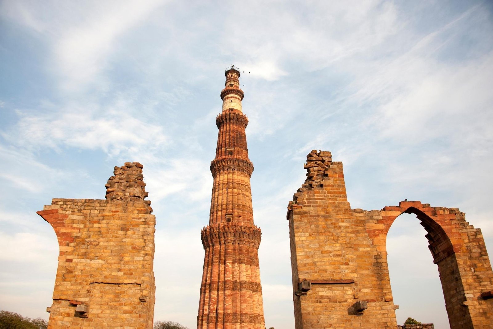 qutub-minar-delhi